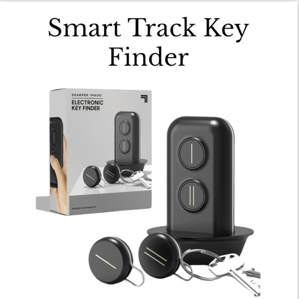 New Sharper Image Smart Track Key Finder & Storage With 2 Key Fobs and Remote